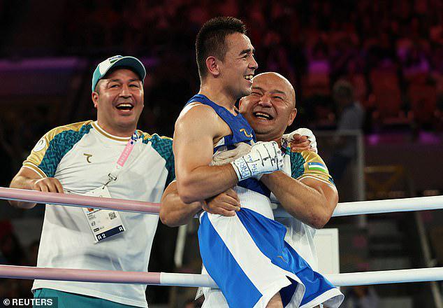 乌兹别克斯坦球员表现出色团队合作提升的简单介绍