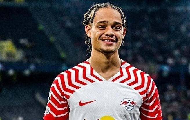 拜仁慕尼黑力克门兴格拉德巴赫，领跑德甲的简单介绍