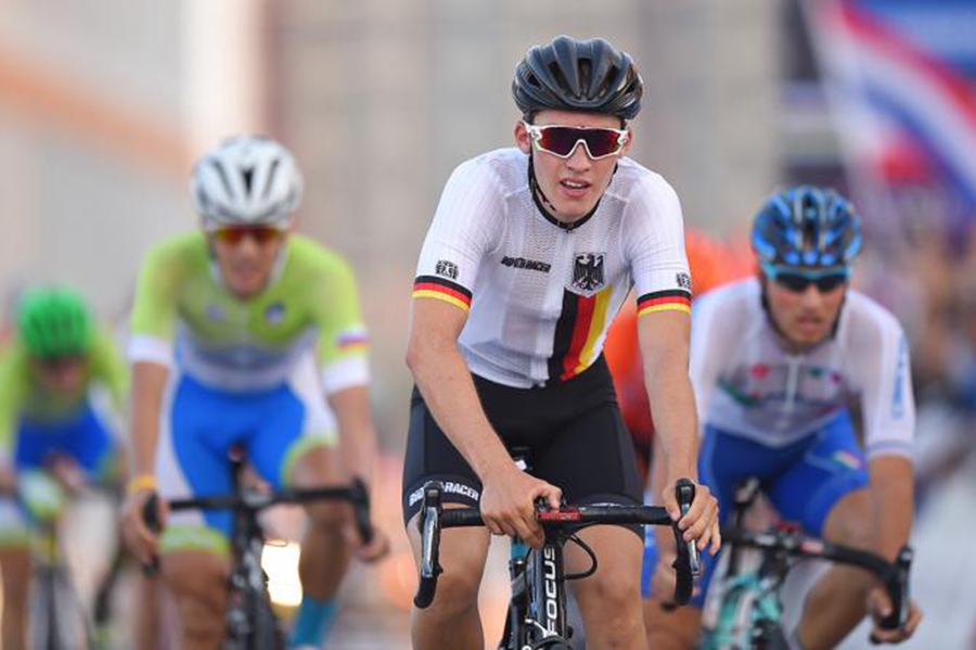 丹麦选手获得射箭项目铜牌