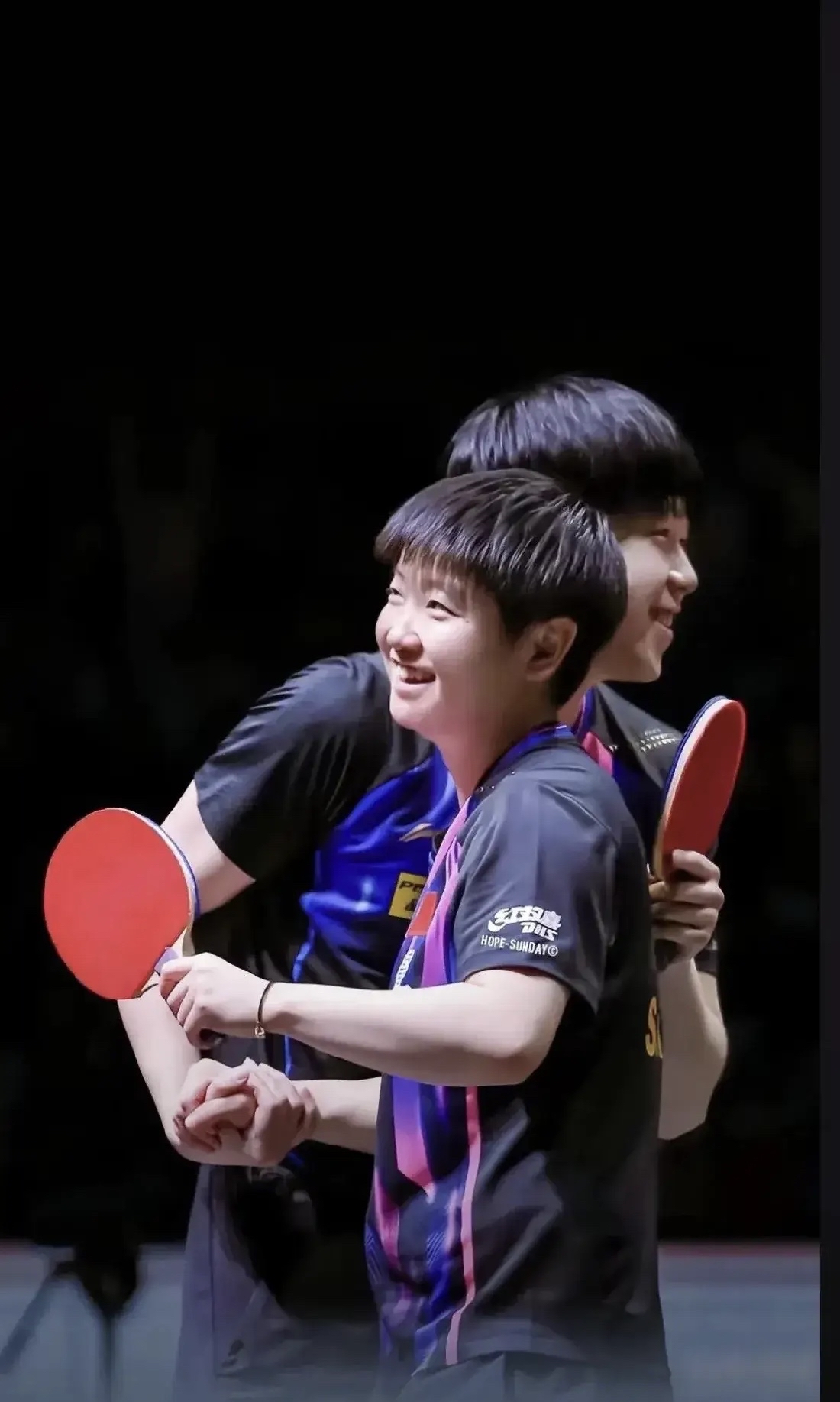 od体育网页版-精妙球技！球员在赛场上展示非凡实力